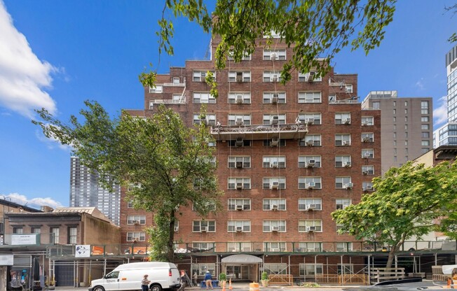 240 East 35th Street