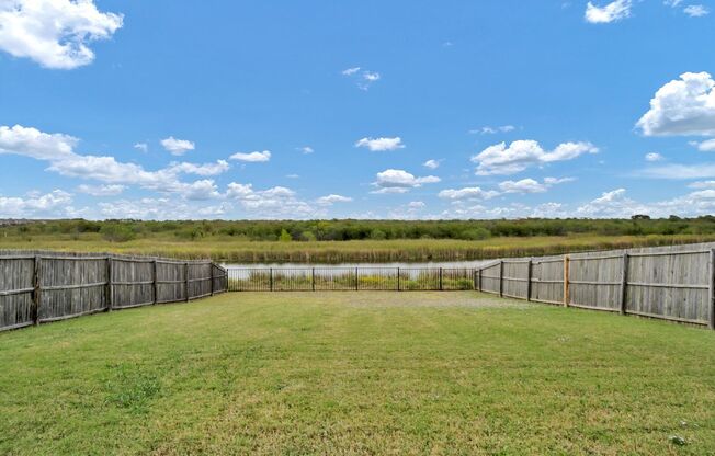 Brand New open kitchen 4 bed 2 bath, Contemporary 2152 sqft home located in Windmill Farms, Forney, Texas, known for its award winning nationally recognized schools, Middle, To High school all inside the community.
