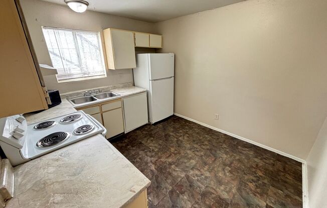 4220 Middlesex Ave. Unit B