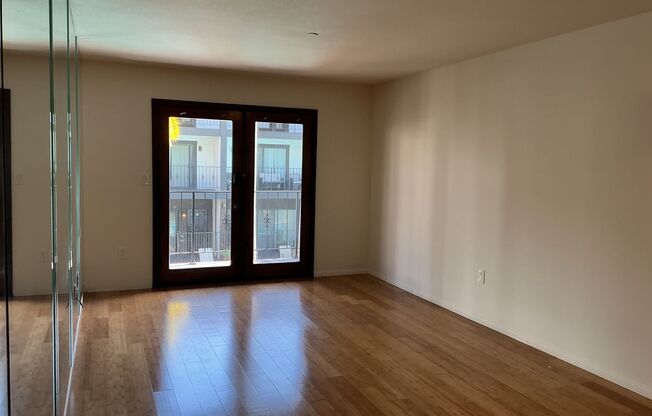 1 bed, 1 bath, 572 sqft, $2,200, Unit 212