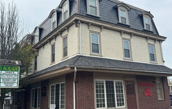 123 S Main St