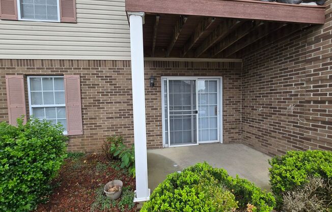 2 beds, 2 baths, $1,150, Unit #1