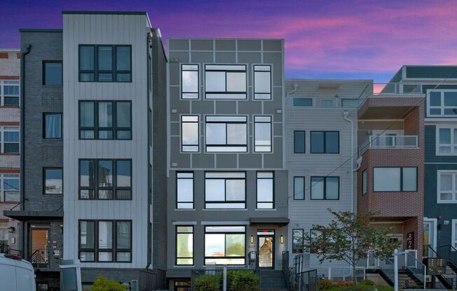 820 KENNEDY ST NW