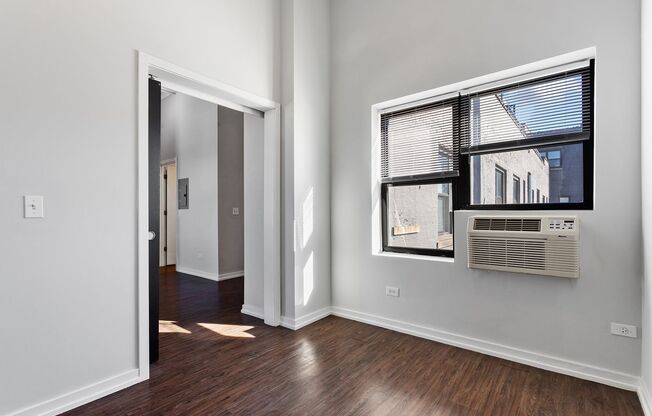 1 bed, 1 bath, 351 sqft, $1,695, Unit 710