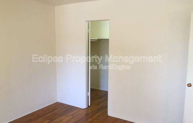 2 beds, 1.5 baths, 1,260 sqft, $1,300