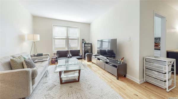 1 bed, 1 bath, 684 sqft, $2,300, Unit 3I