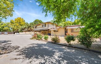 1596 Morgan Lane