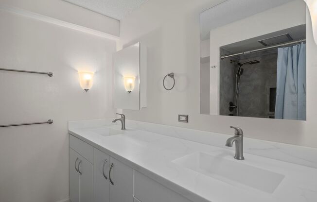 1 bed, 1 bath, $2,300, Unit # 1502