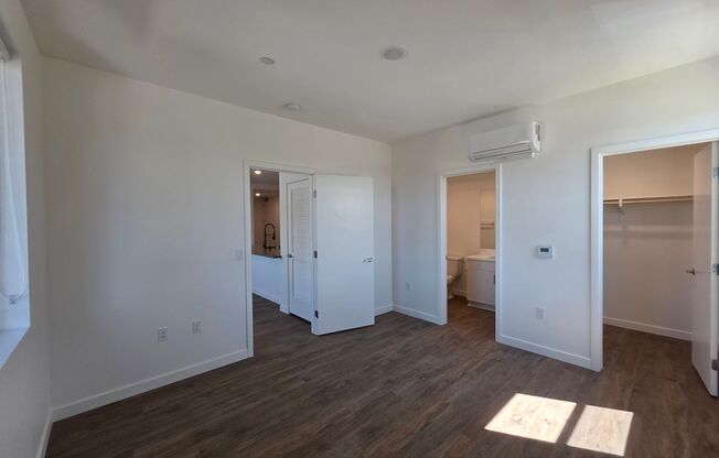 2 beds, 2 baths, 917 sqft, $2,895, Unit 2116-203