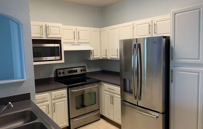 2 beds, 2 baths, $1,800