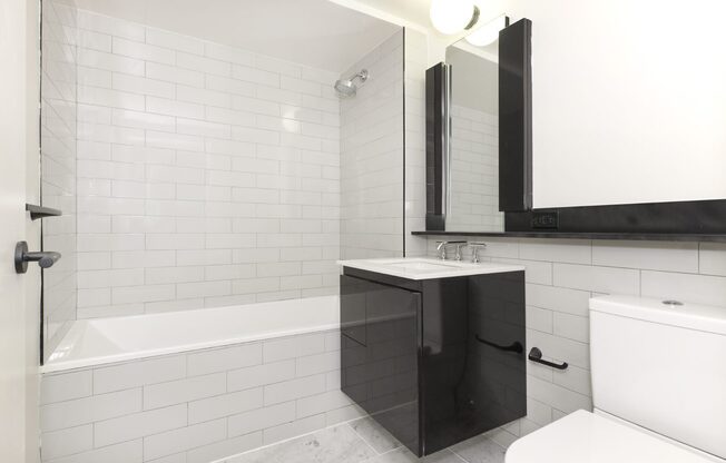 2 beds, 2 baths, $7,350, Unit 3A