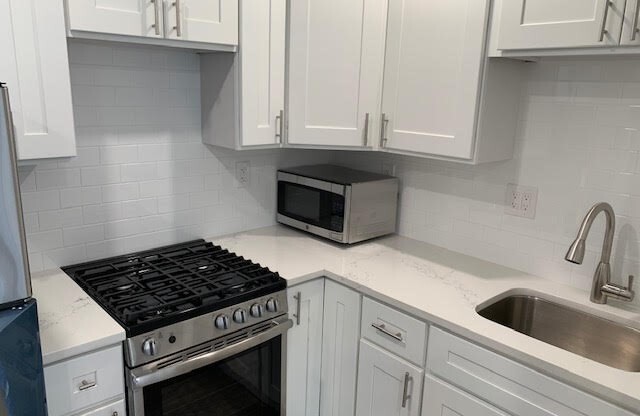 1 bed, 1 bath, $2,300, Unit 2