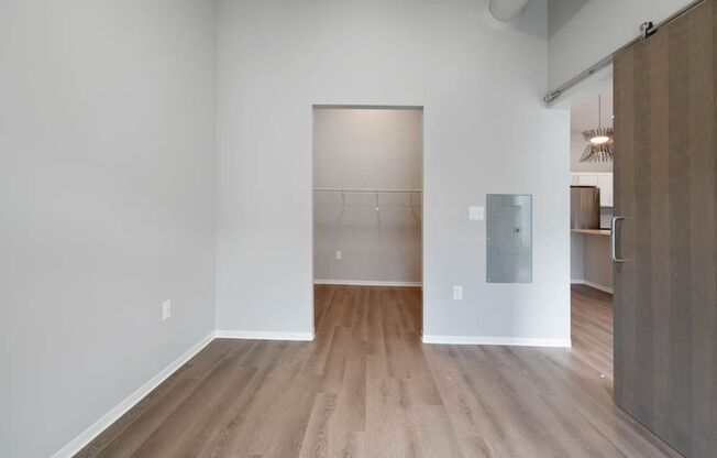 1 bed, 1 bath, 700 sqft, $1,425, Unit 1305