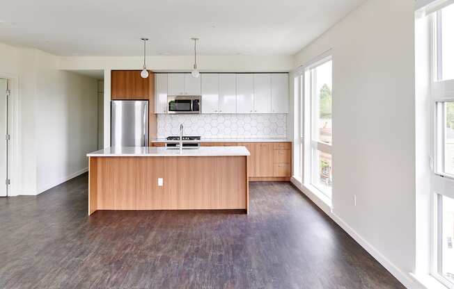 Multnomah Station Apartments kitchen with open space
