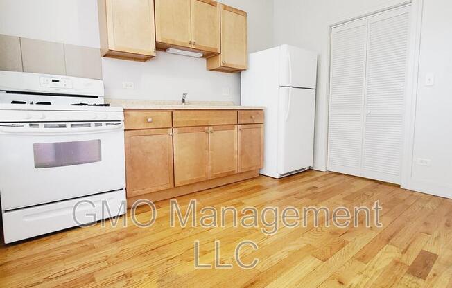 4048 W LEXINGTON ST
