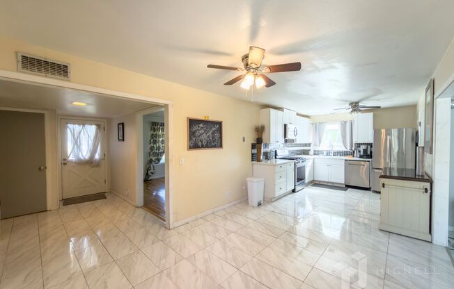 Charming 3-Bedroom Home Along Lindo Channel in Chico