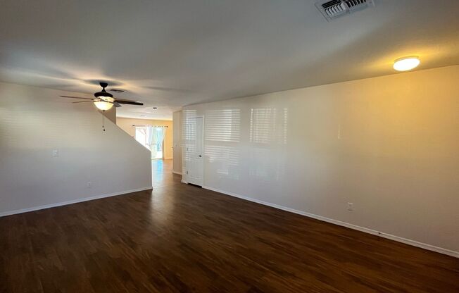 5 Bedroom Home in the Cameron Ranch Community Near Higley Rd and E Baseline Rd!
