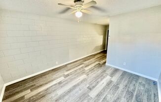 1 bed, 1 bath, $1,350, Unit 20