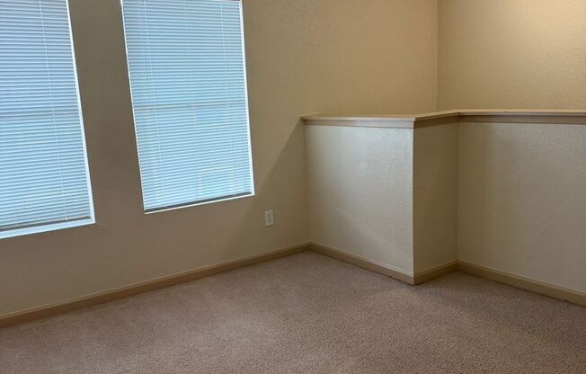 1 bed, 1 bath, 682 sqft, $905, Unit 316