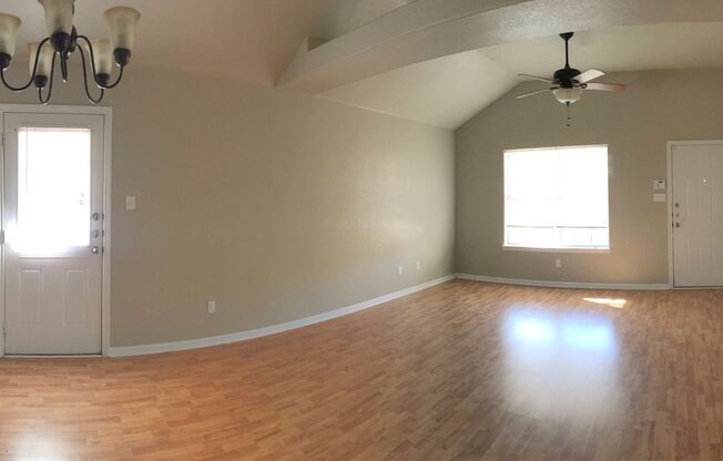 3 beds, 2 baths, 1,330 sqft, $1,350