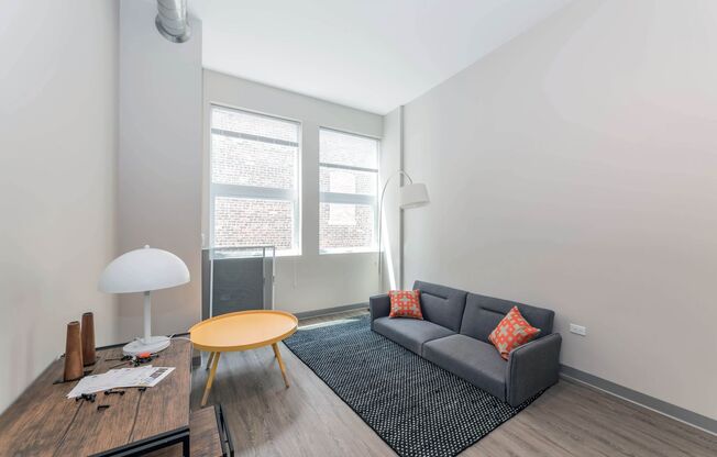 1 bed, 1 bath, 417 sqft, $1,551, Unit 430