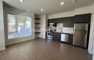 1 bed, 1 bath, $1,295, Unit 01