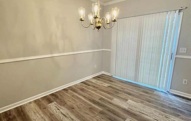 Stylish 3-Bed, 2.5-Bath Townhome in Prime Alpharetta Location