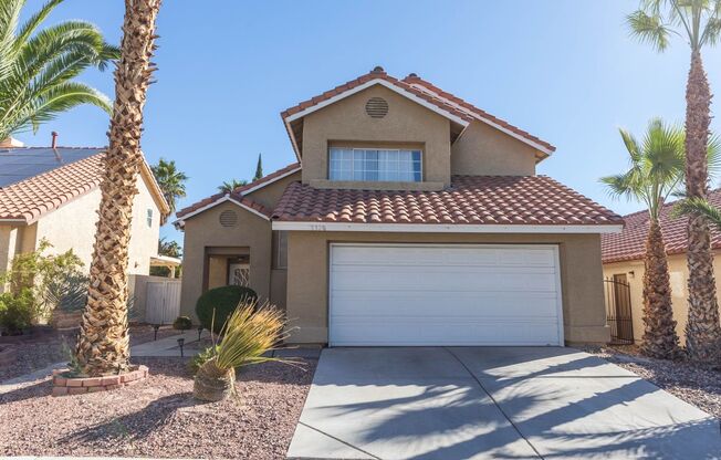 Lovely Home in The Lakes!