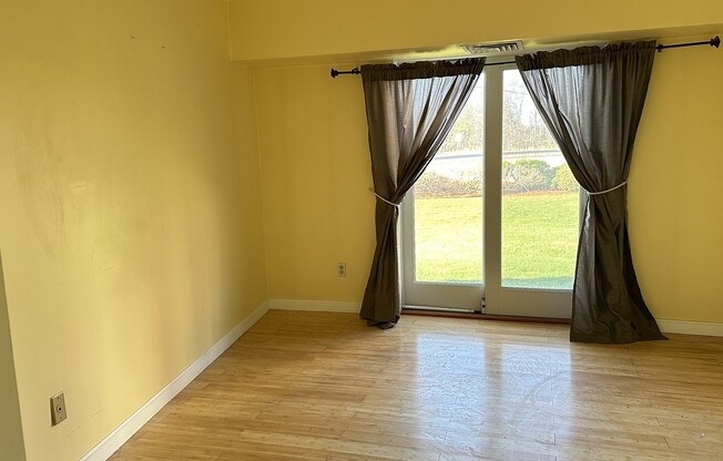 1 bed, 1 bath, 640 sqft, $2,000, Unit 113