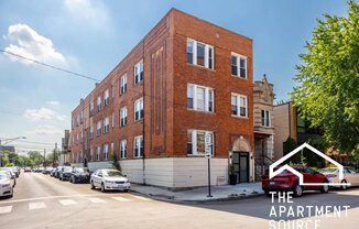 2313 N ALBANY AVE