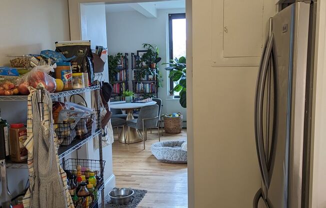 2 beds, 2 baths, $3,780, Unit 4A