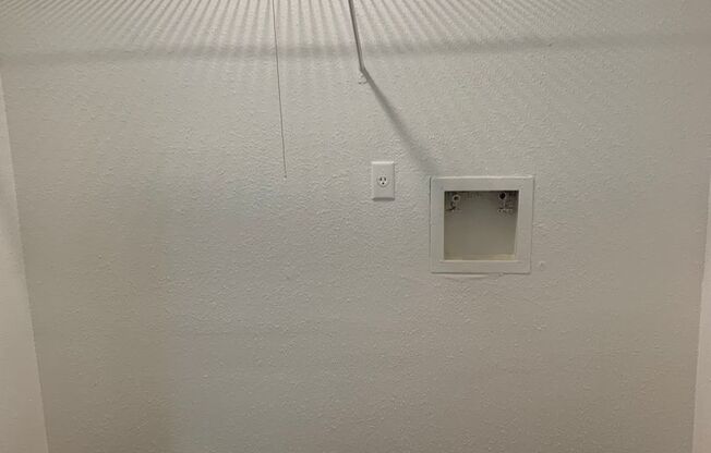 2 beds, 2 baths, 1,038 sqft, $1,085, Unit 0804