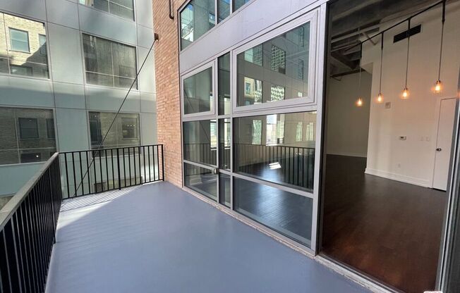 1 bed, 1 bath, 807 sqft, $2,712, Unit 1115