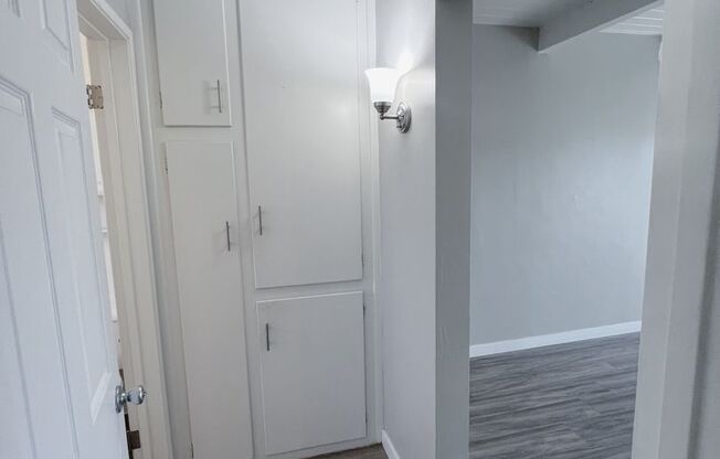 1 bed, 1 bath, 675 sqft, $2,150, Unit 29