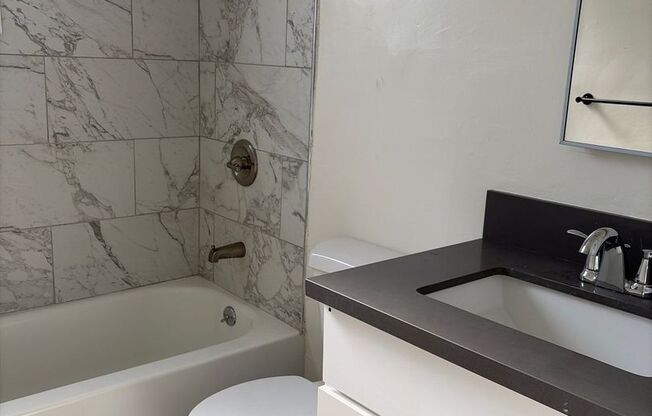 1 bed, 1 bath, $1,995, Unit C