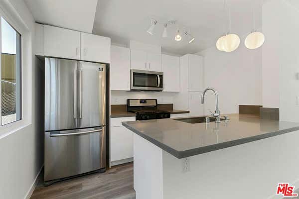 1 bed, 1 bath, 600 sqft, $1,749, Unit 8