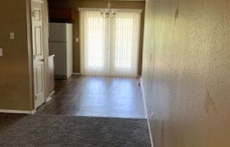 2 beds, 1 bath, $800