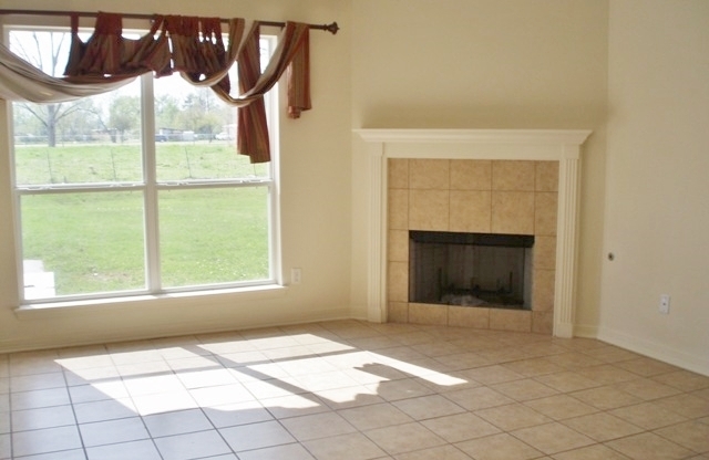 4 br house in Prairieville!