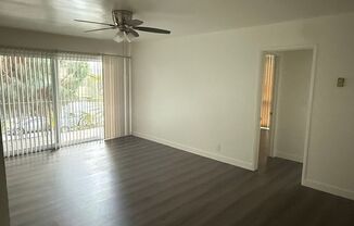 Holiday Gardens In Tustin