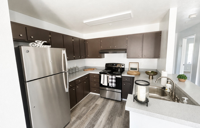 Creekside Apartments