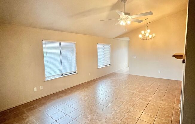 MOVE IN READY!! 3 BEDROOM 2 BATH HOME AVAILABLE 03/27/2024