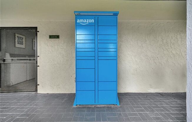 1 bed, 1 bath, 725 sqft, $1,695, Unit V214