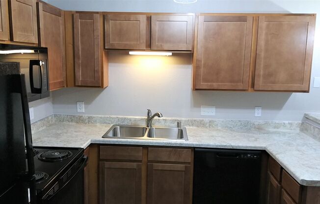2 beds, 2 baths, 1,050 sqft, $1,745, Unit 314-203