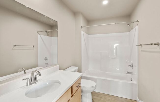 3 beds, 2 baths, 1,446 sqft, $2,099.99, Unit 184-07