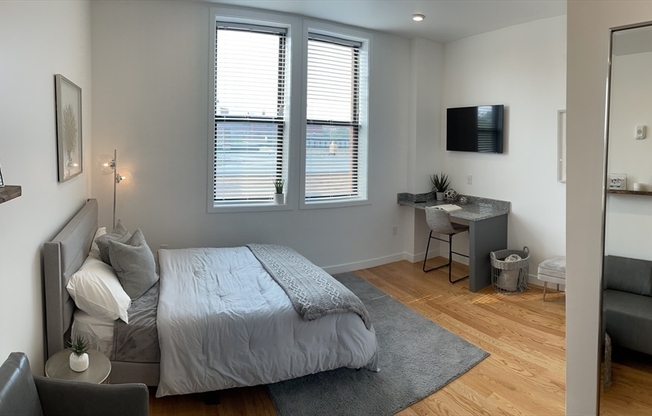 Studio, 1 bath, $1,575, Unit 207