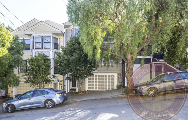 Noe Valley - 4 BR, 3 BA Condo 2,326 Sq. Ft. - 3D Virtual Tour, Roof Deck, Parking and Storage
