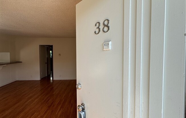 2 beds, 2 baths, 1,000 sqft, $2,495, Unit 38