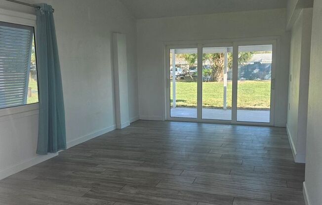 2 beds, 1 bath, $1,650