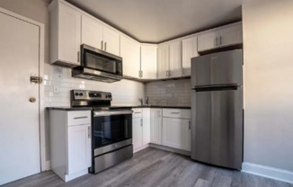 Studio, 1 bath, 320 sqft, $1,200, Unit C-2