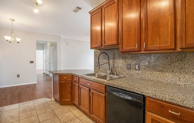 Beautiful 2BD 2Bath Condo with Views